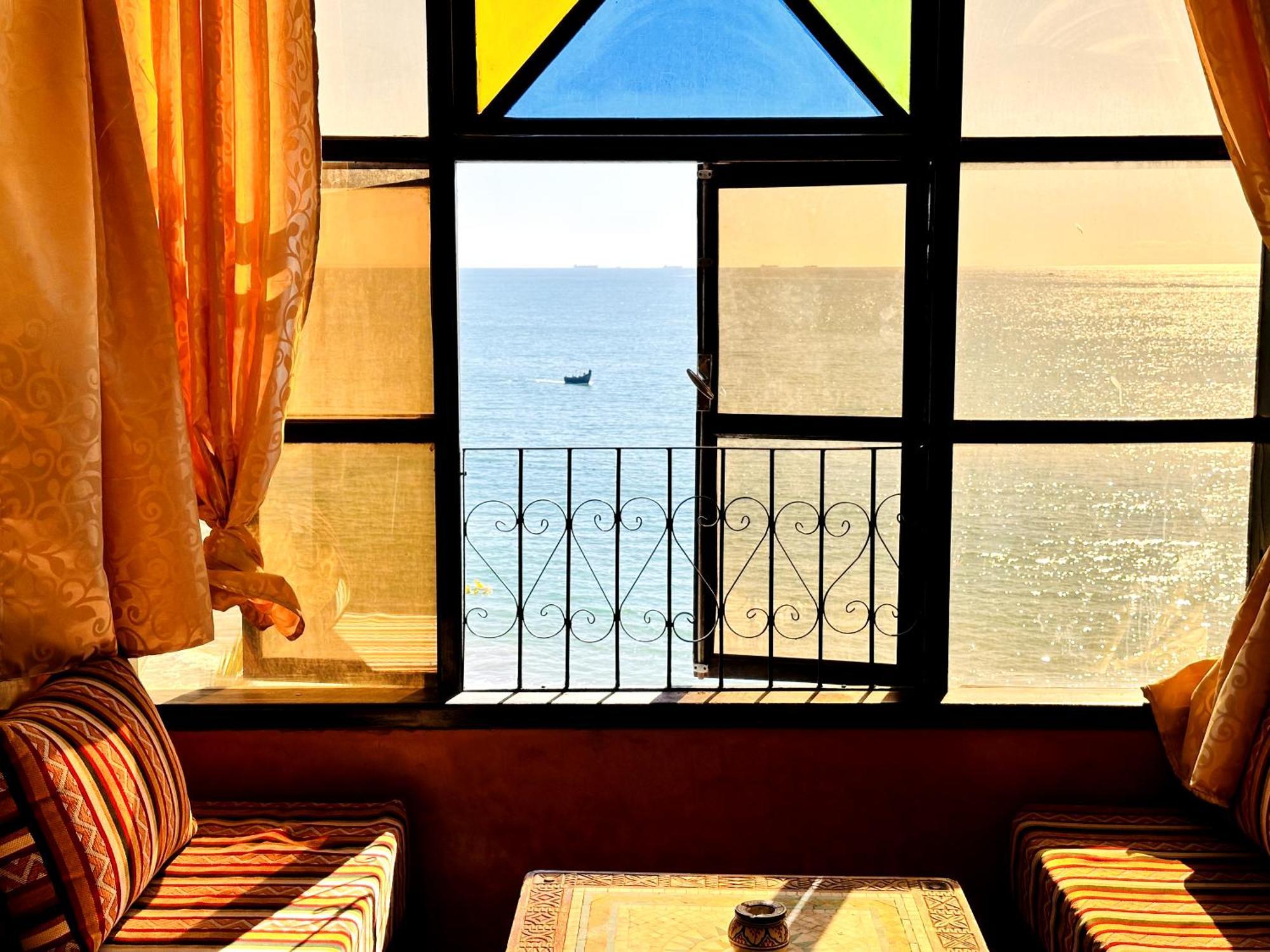 Atlas Hostel Taghazout Ngoại thất bức ảnh