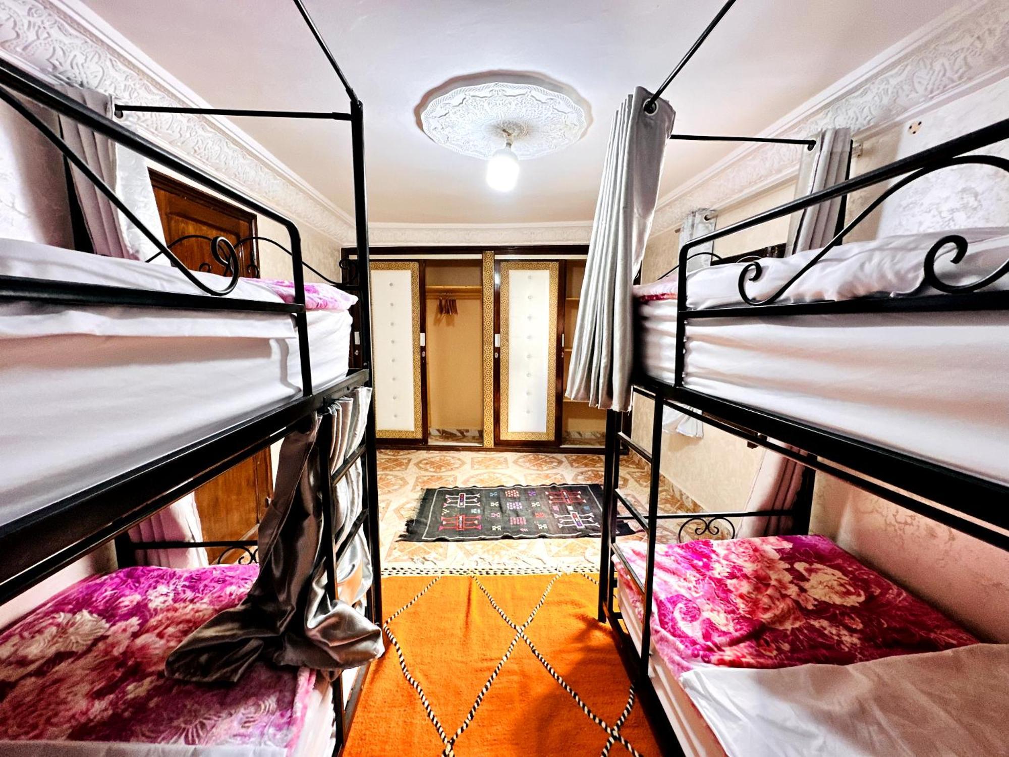 Atlas Hostel Taghazout Ngoại thất bức ảnh